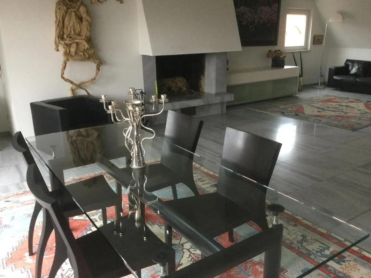 Apartment Einzigartige Penthauswohnung Nuremberg Germany