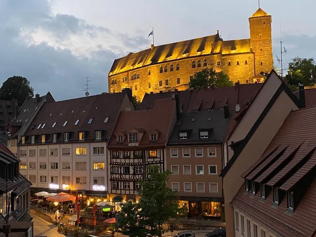 Apartment Einzigartige Penthauswohnung Nuremberg
